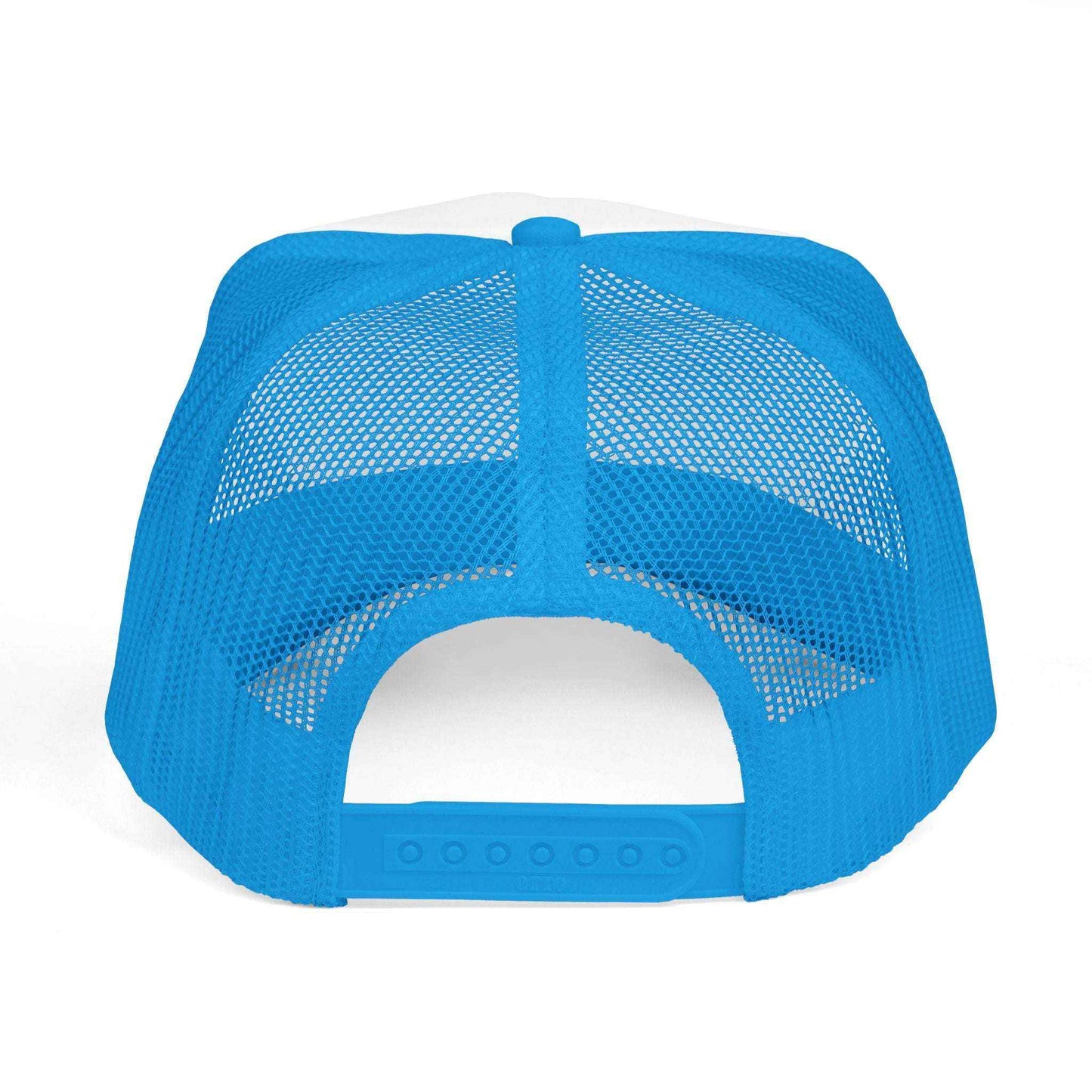 Freedom Foam Trucker Hat – Elegant, Breezy Summer Style