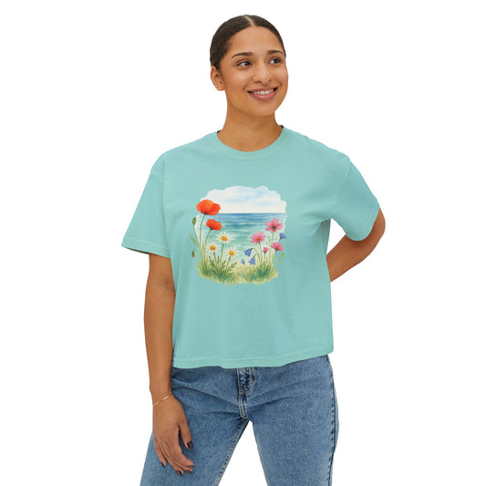 Women's Floral Boxy Tee: Effortless Summer Style for Her