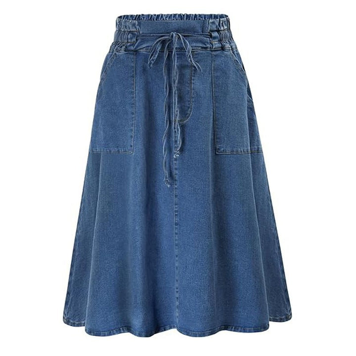 high waist denim skirt outfit with sneakers