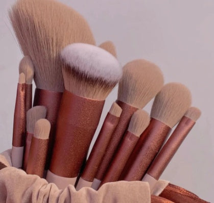 13Pcs Makeup Brush Set – Soft, Stylish & Complete