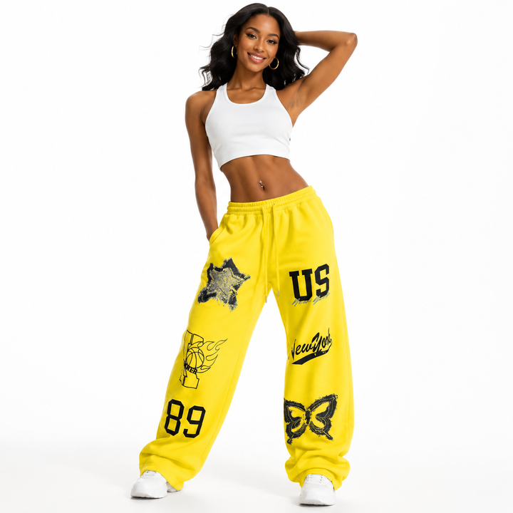 Printed wide leg sweat pants for women in relaxed harem silhouette, regular thickness and easy everyday versatile outfit fit.
