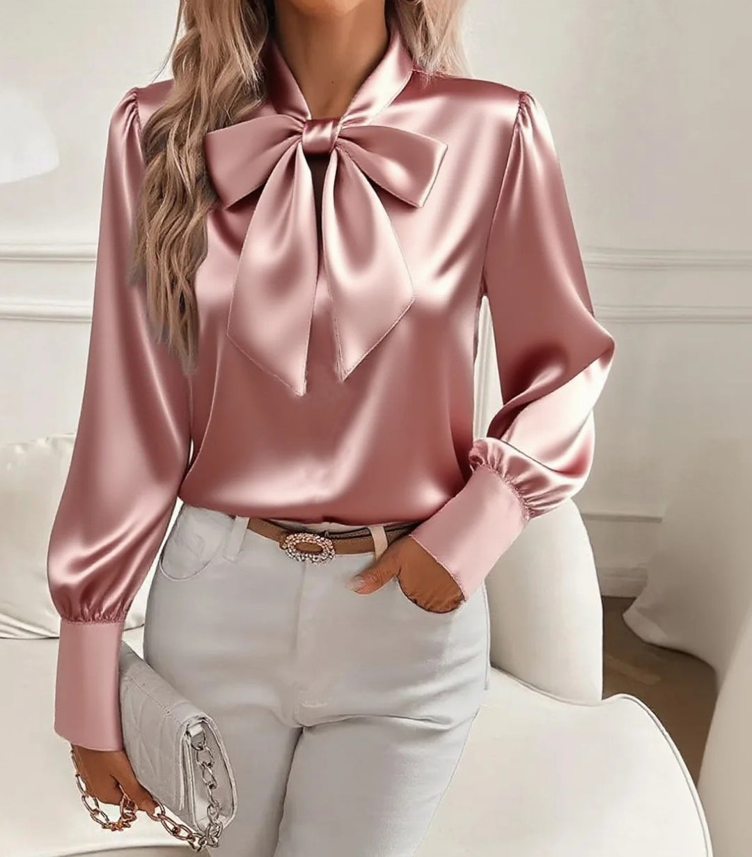 Work blouse for women with elegant neckline and soft pullover fit