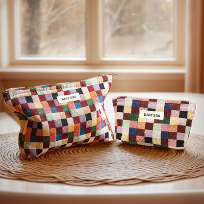 Plaid Travel Cosmetic Bag – Chic Storage On-the-Go