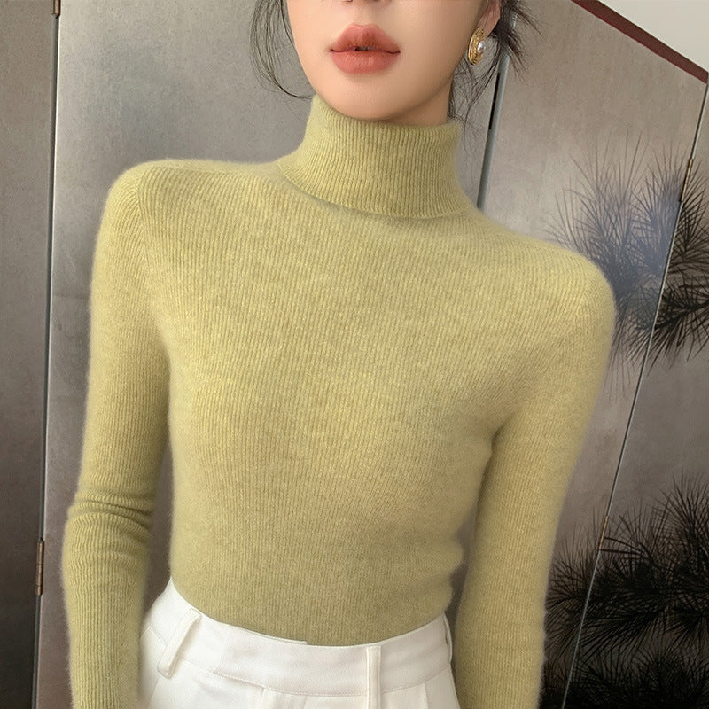 Women’s Slim Fit Wool Pullover – Warmth that Moves