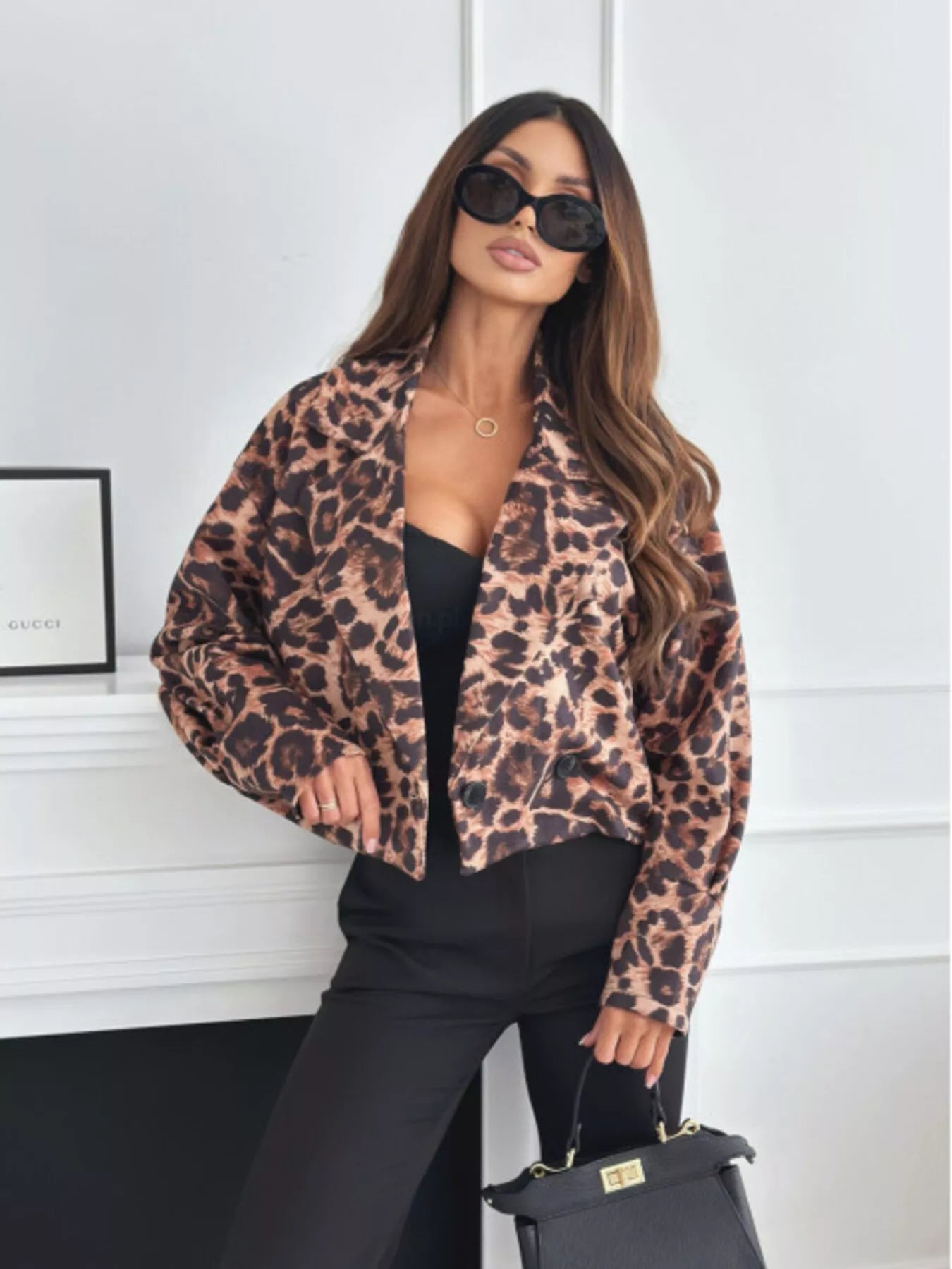 "cropped leopard jacket layered white tee weekend brunch casual look"