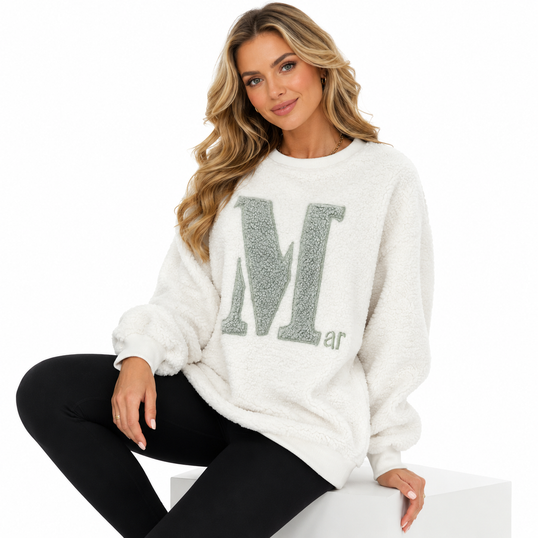 Women fleece sweatshirt with letter graphic, round neckline and soft casual fit for relaxed daily wear and loungewear use fit