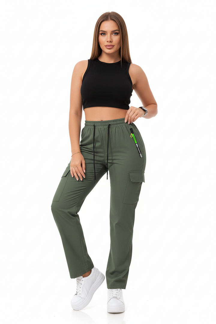 Street-style look with women&