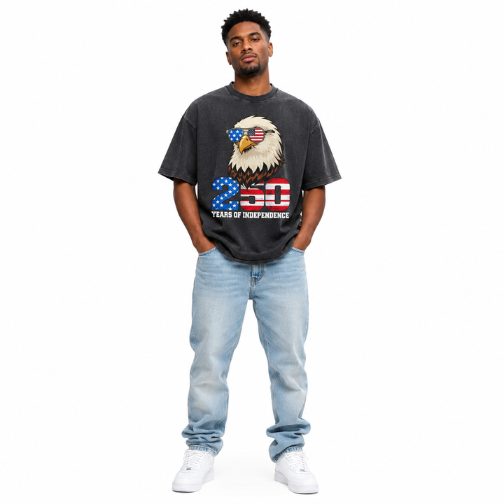 Heavyweight cotton tee with heat-transfer print, relaxed retro style and 230 GSM fabric for summer outfits for men and women.