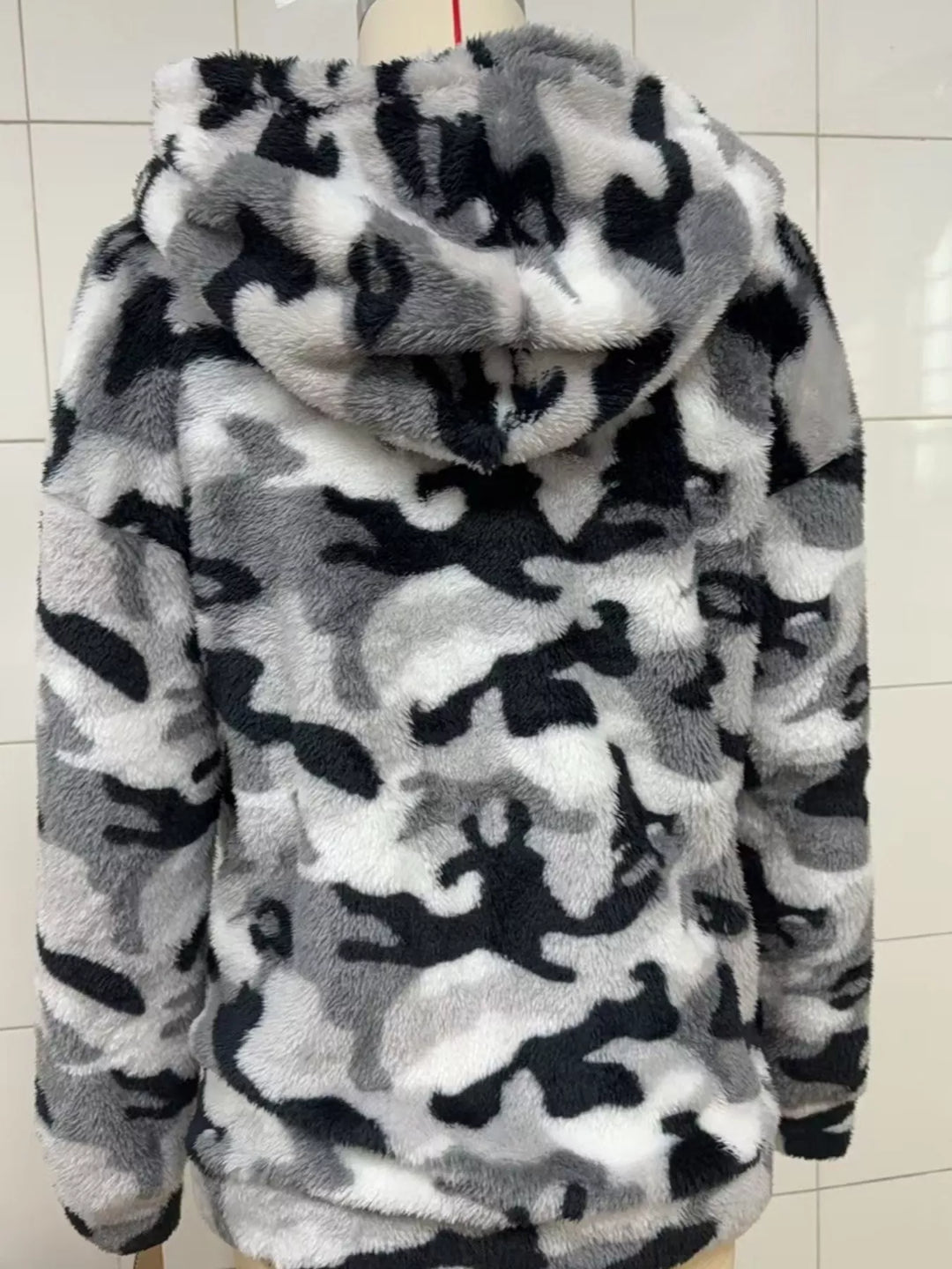 726d952c045c4cd3ab0cda94e03dde69-Max-Origin