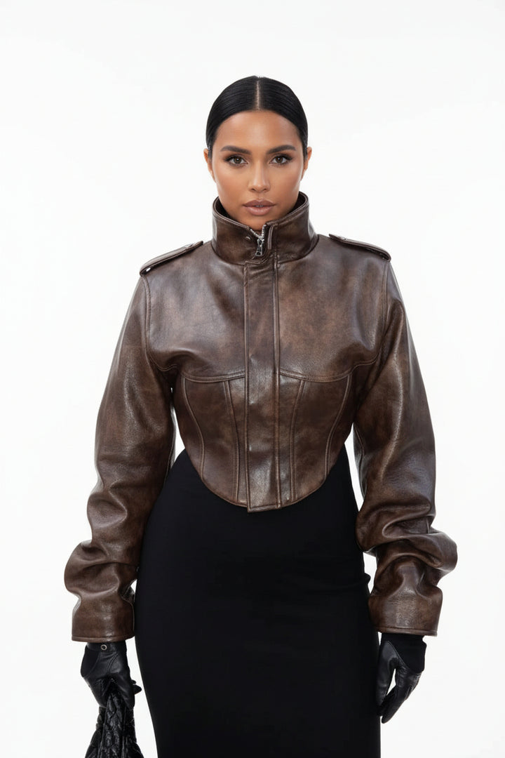 slim fit leather jacket women vintage outfit fashion look