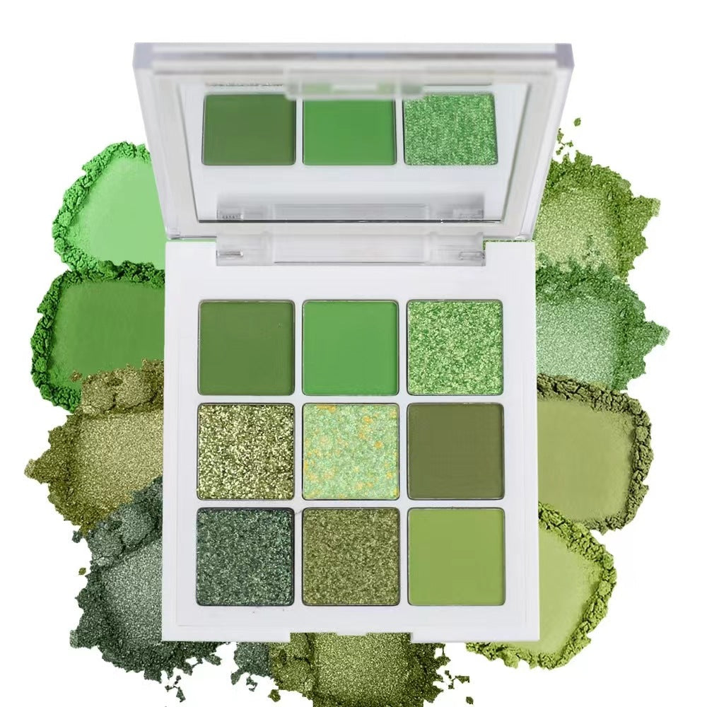 green shimmer eyeshadow reflective particles close detail