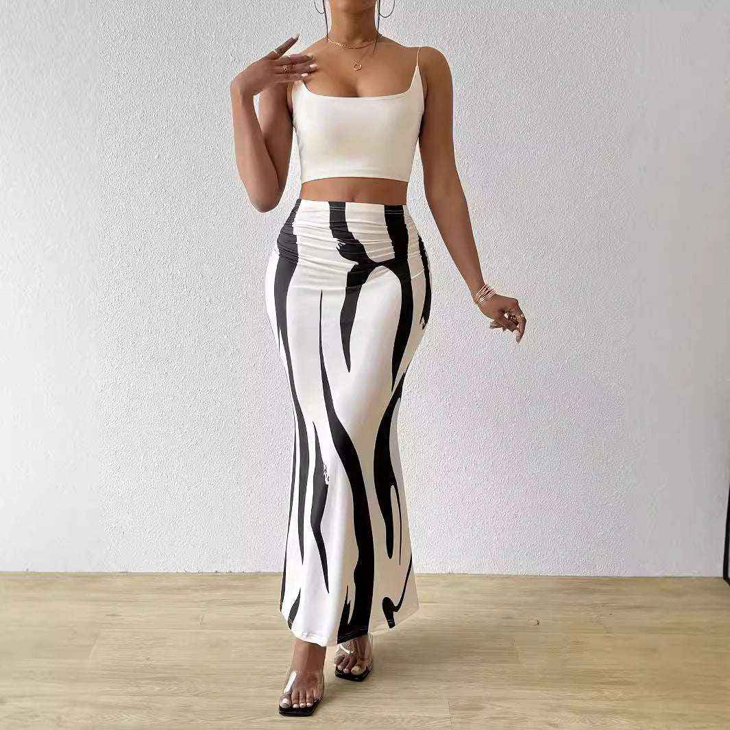 Zebra Slimming Dress – Bold, Elegant & Flattering Fit