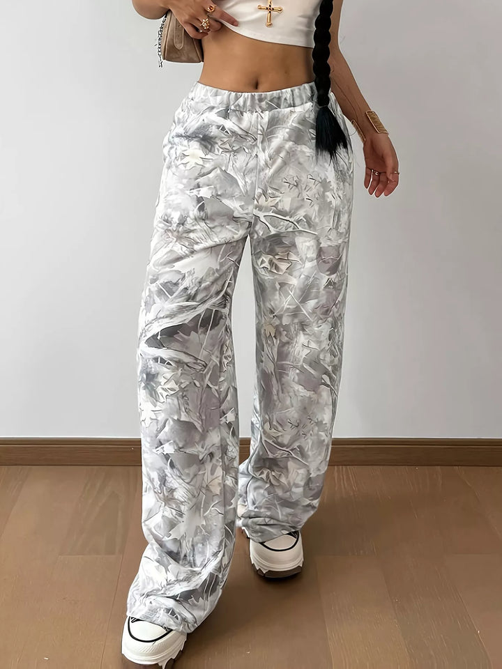 Bold Abstract Print Wide Leg Women's Pants with Handy Side Pockets – Perfect for Casual Outings