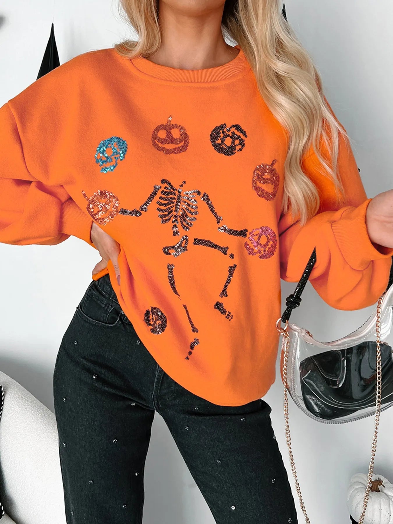 Casual Halloween Skeleton Pumpkin Women’s Sweatshirt – Party Ready