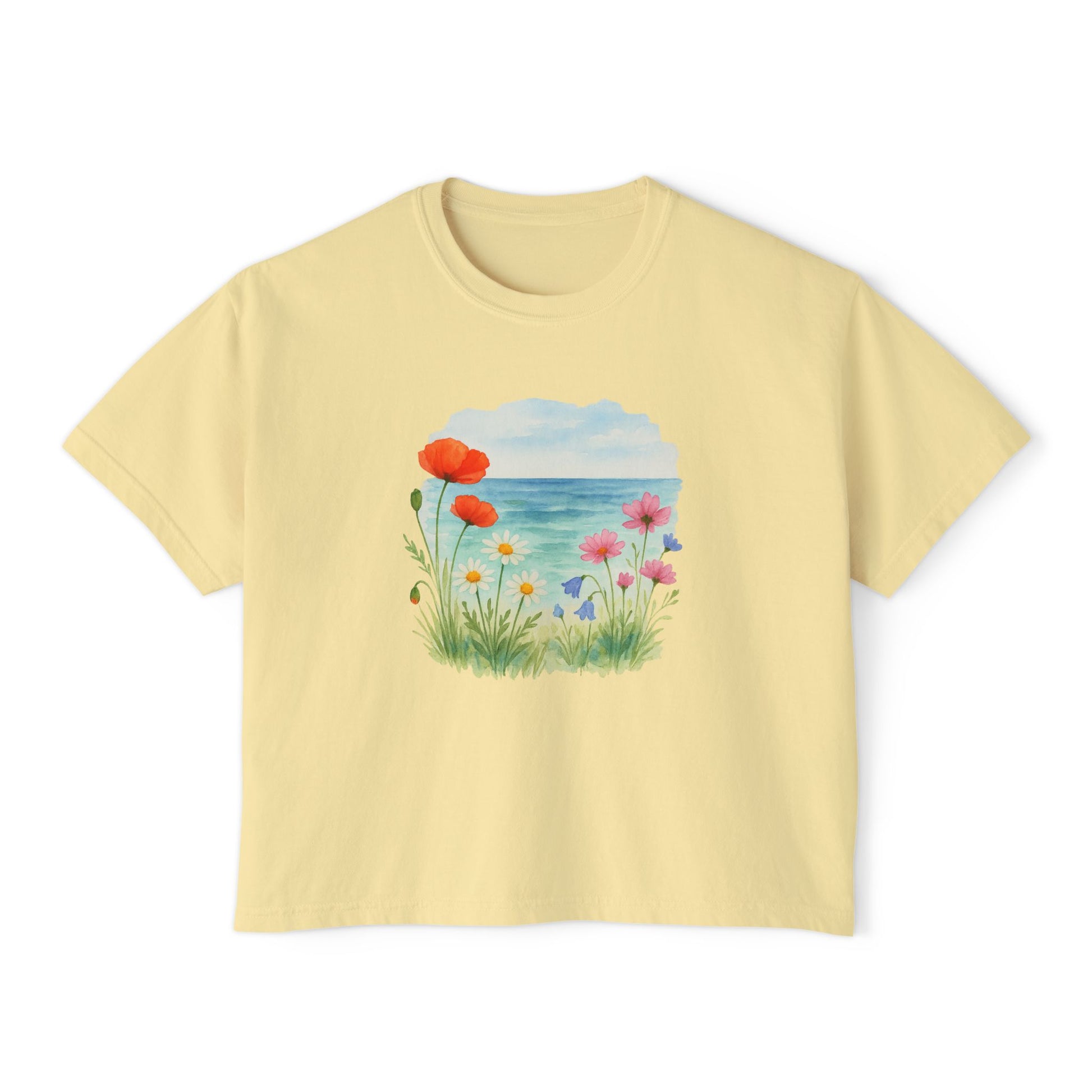 Casual Women's Tee: Perfect for Layering or Solo Wear