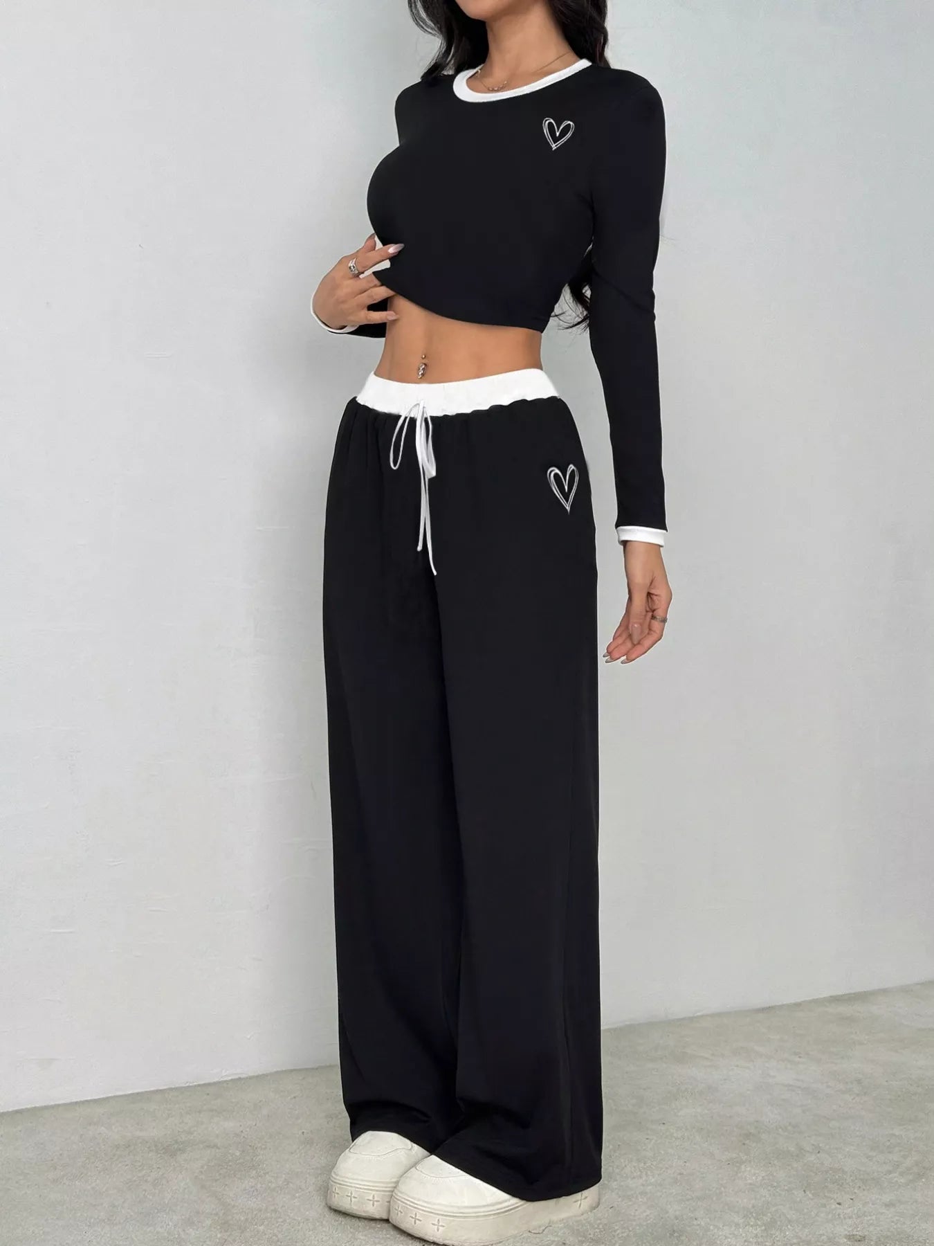 Contrast Trim Crop Top and Wide Leg Pants Set back detail