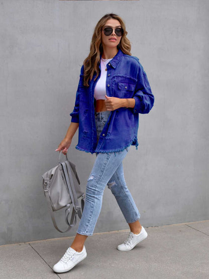Distressed denim jacket – city chic with black denim and sneakers