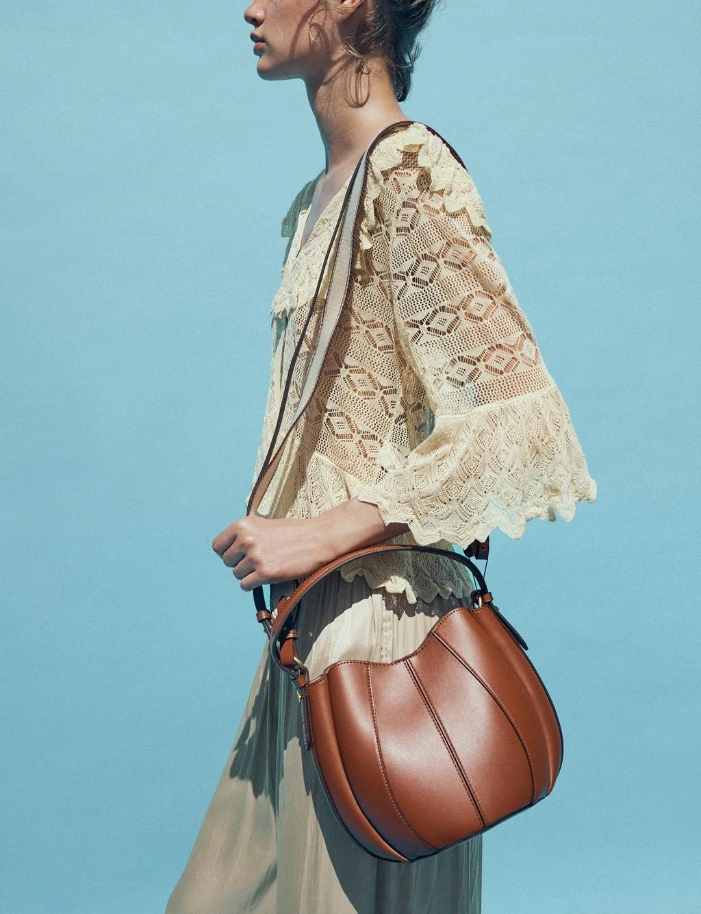 Elegant Bucket Bag – solid PU, clean lines, minimalist hardware