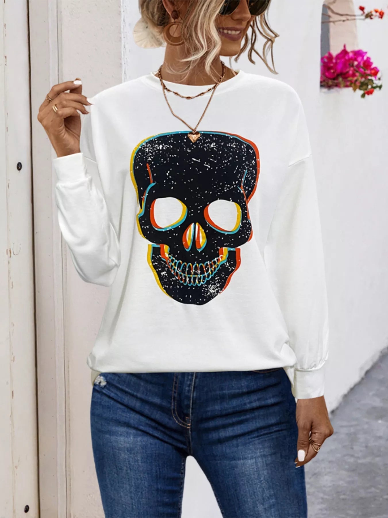 Everyday Women’s Graphic Crew Neck Drop-Shoulder T-Shirt – styling