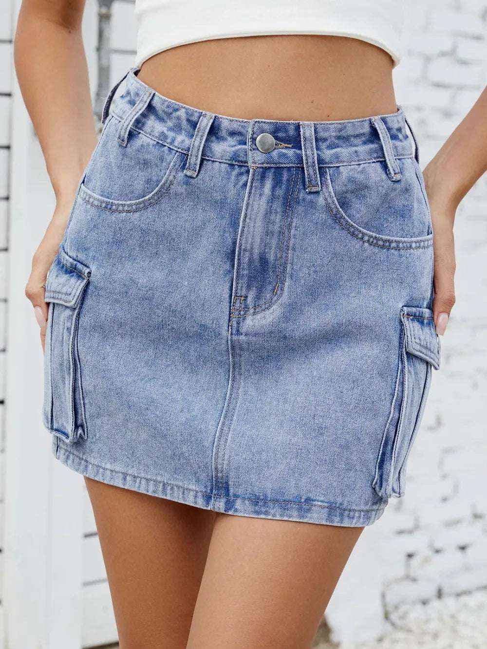 Cargo Denim Skirt with Pockets – Stylish Utility Look
