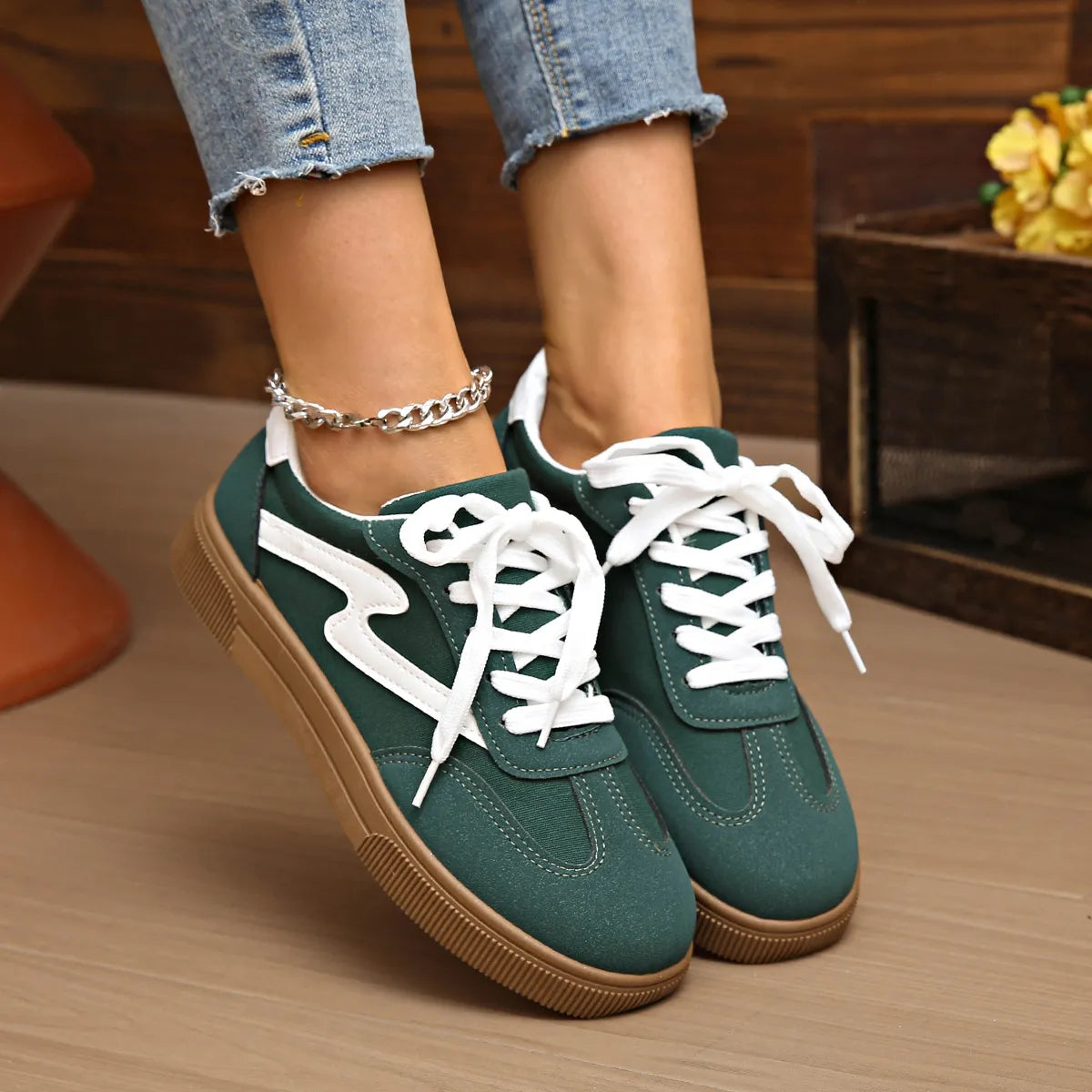“Flats with a Twist: Platform Women Sneakers for All-Day Wear”

