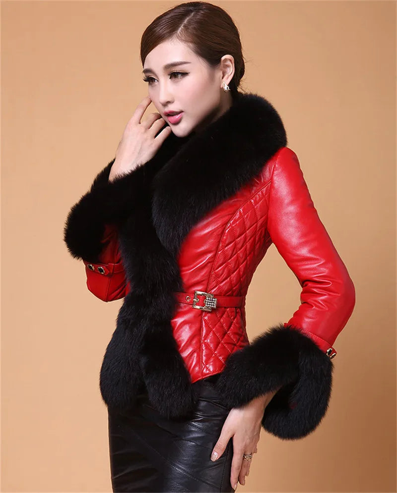 Full-sleeve regular style PU leather outerwear with fox fur for cold days