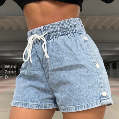 Lifestyle – women’s denim shorts for travel, coffee, commute