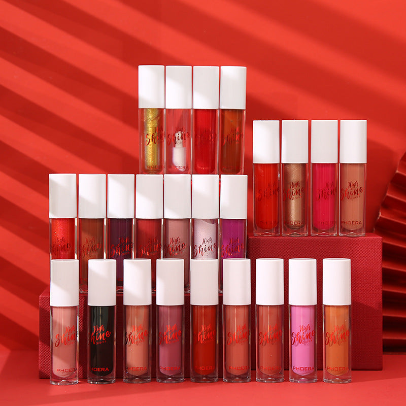 Meet the Gloss You’ll Always Want in Your Bag

