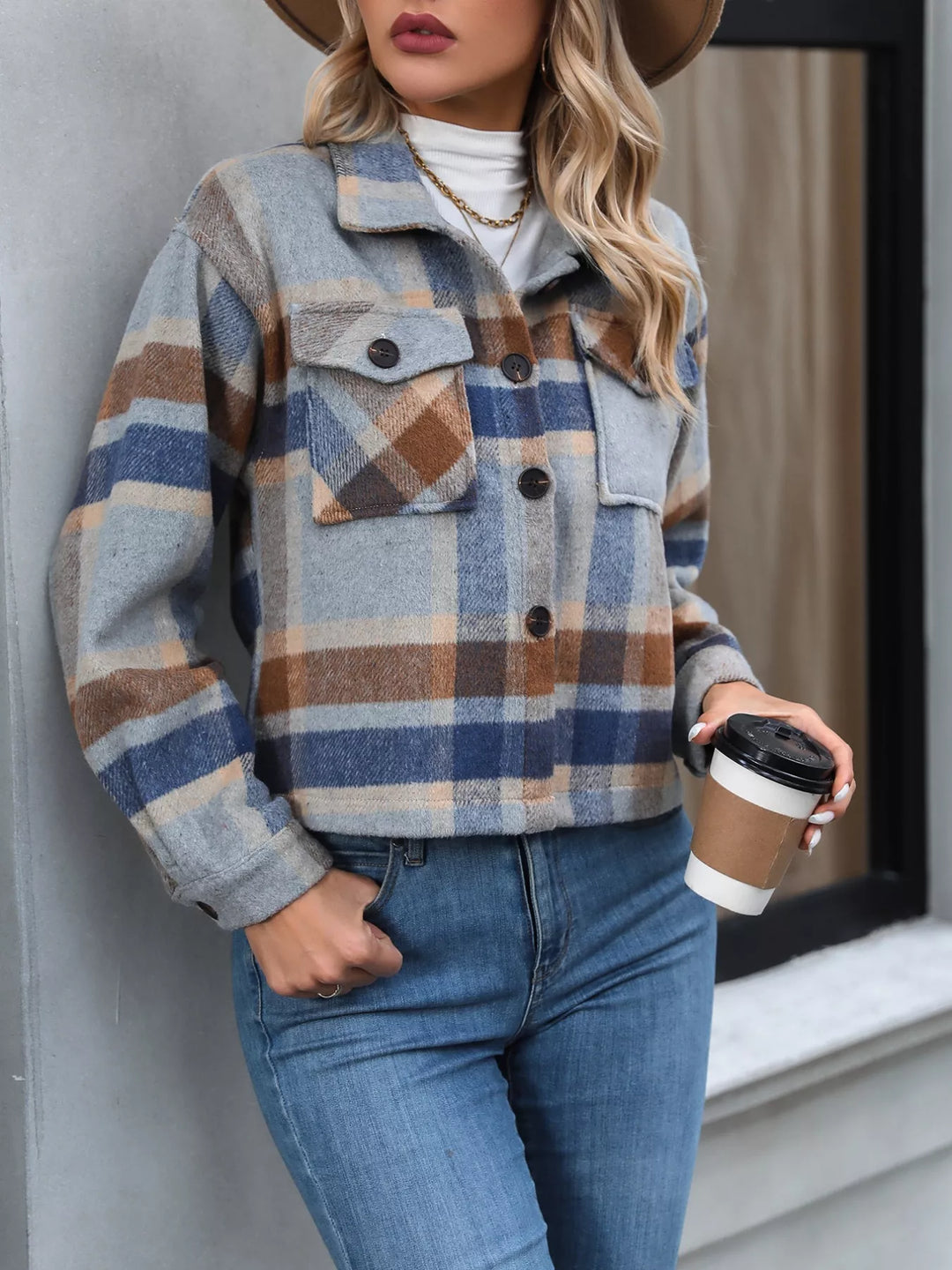 Plaid Oversized Button-Up Cropped Jacket – Collar and seams