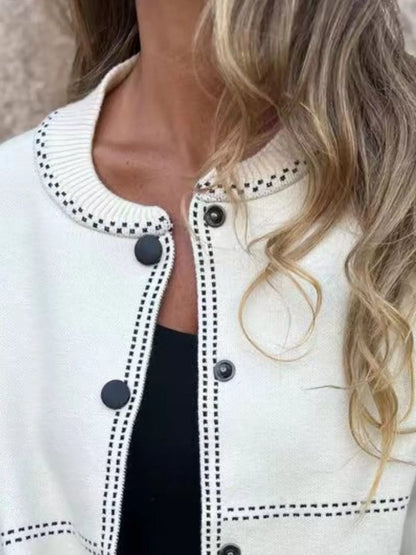 Plus size button up cardigan with stretch – flattering fit, easy care