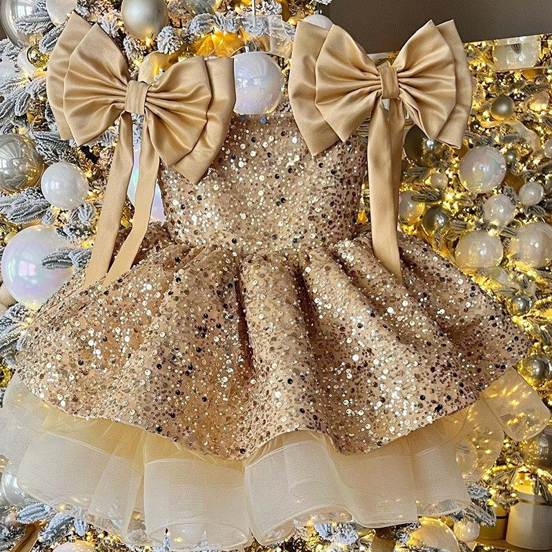 Princess Dress hem – fine stitching and sparkly sequins

