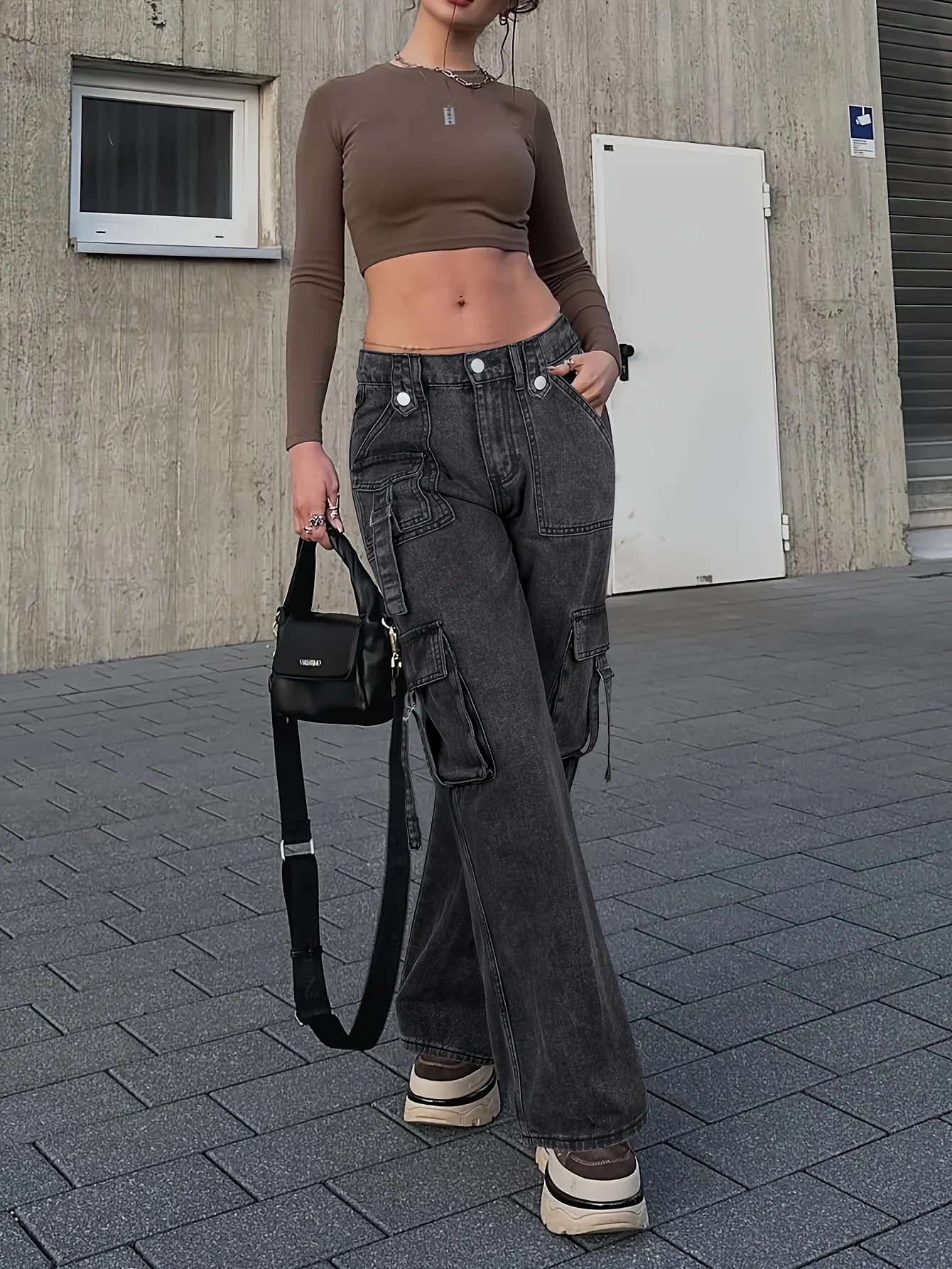 Women's Cargo Jeans: Unleash Bold Style