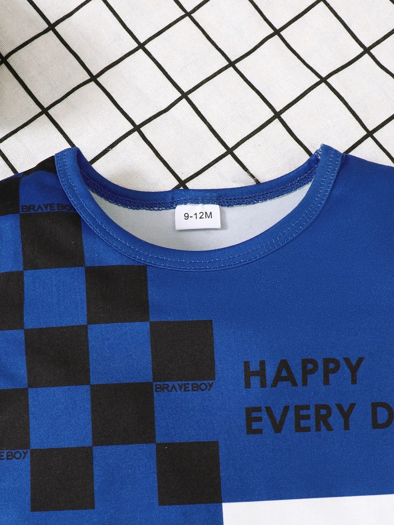 Summer Park Scene – Kids Denim Shorts Set in Motion

