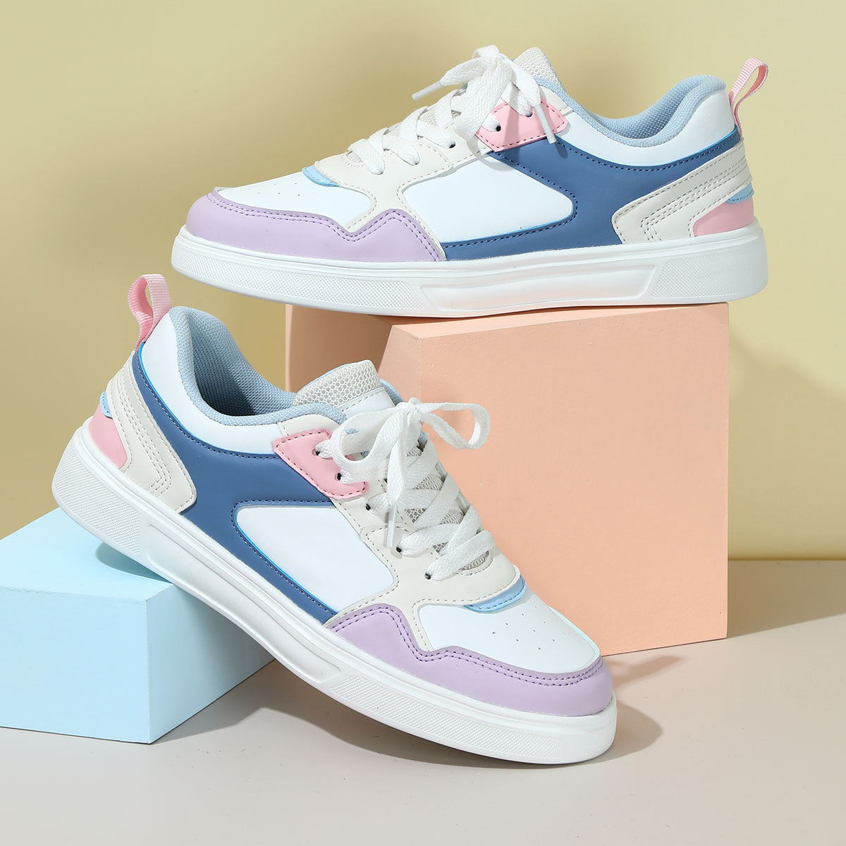 Trendy Round Toe Platform Shoes for Skaters

