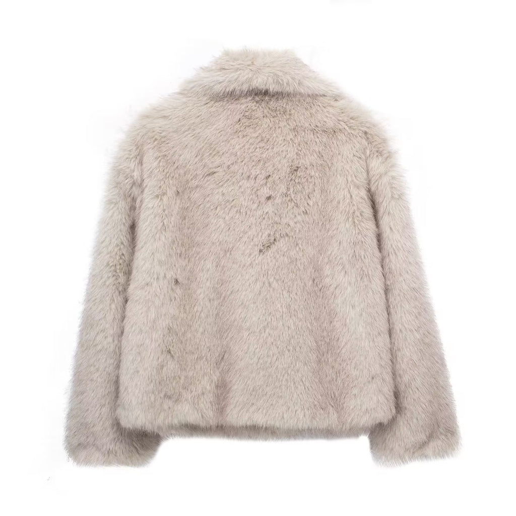 Winter Plush Coat in motion – easy layering for commute
