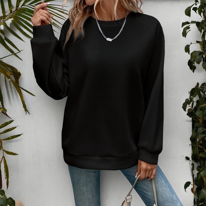 Women’s sports sweatshirt – casual gym look with regular sleeves