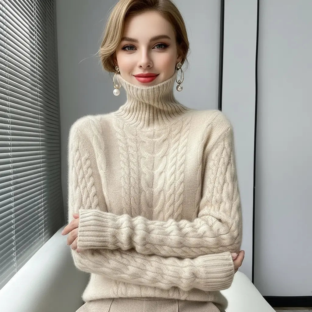 Women’s turtleneck cable-knit sweater – gift-ready box, premium chenille