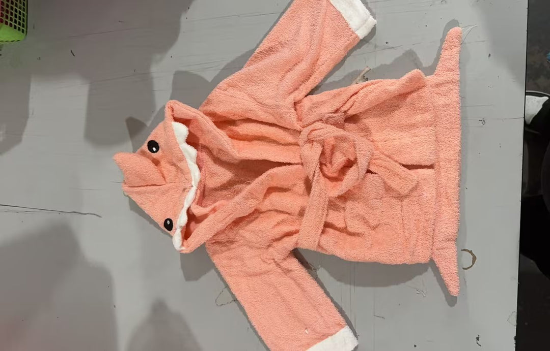 Kids animal hooded bathrobe thickened shark style, warmer toddler hooded bathrobe with soft cashmere feel lining