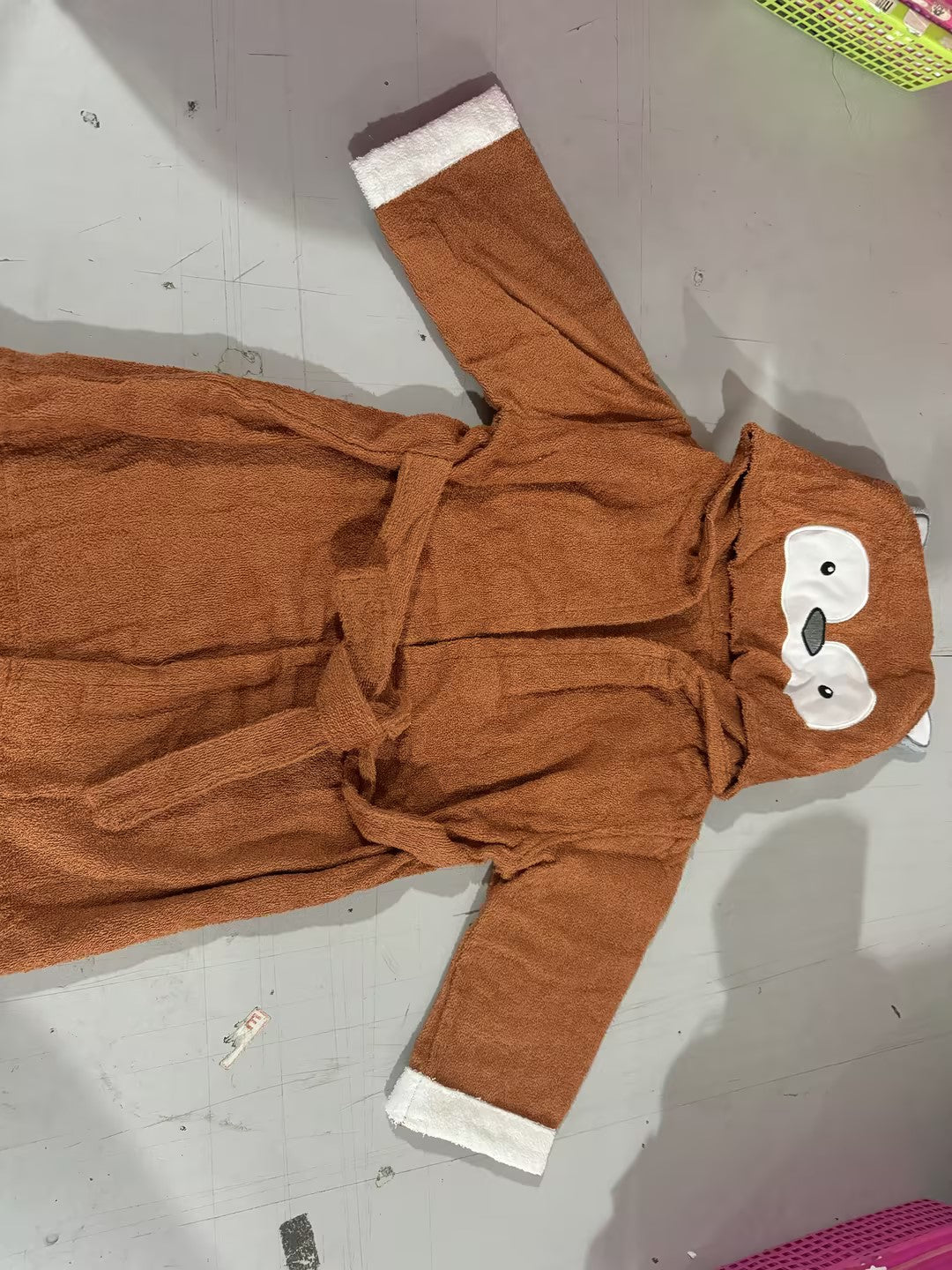 Kids animal hooded bathrobe pink shark design cotton towel robe, absorbent hooded wrap for kids and toddlers
