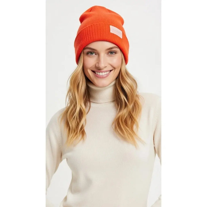 LED beanie dark blue jogging evening urban street