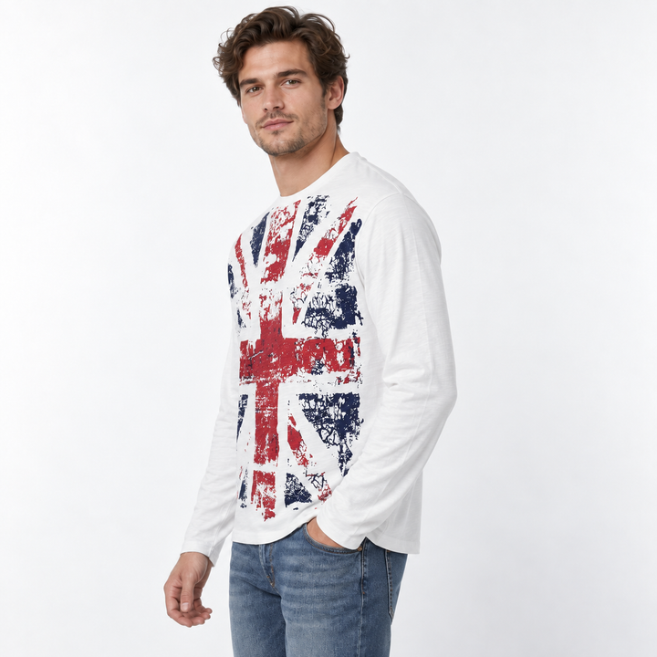 Side fit view of men&