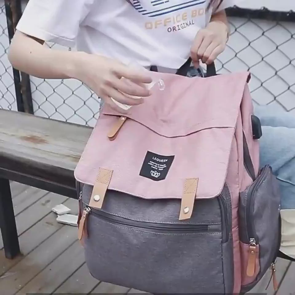 Chic LEQUEEN Mummy Bag: Magnetic Closure for Quick Access