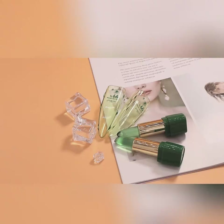 Aloe Vera Color Changing Lipstick – waterproof and smudge test