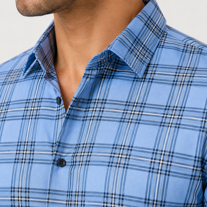 Close-up of the blue plaid men&